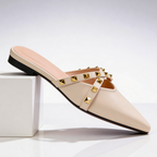 Sandalias Odette con tachuelas y tiras cruzadas