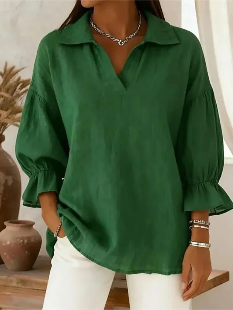 Elena | Blouse à la silhouette décontractée et au col chemise