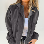 Karla | Veste souple à capuche et fermeture éclair