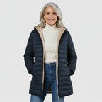Helena | Abrigo de invierno con capucha cómodo