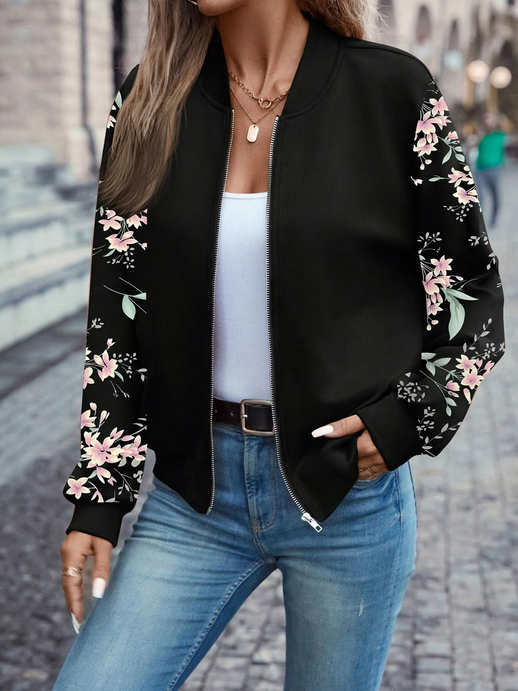 Harper | Chaqueta con Cremallera y Mangas Florales