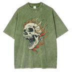 T-shirt oversize délavé à motif tête de mort enflammée