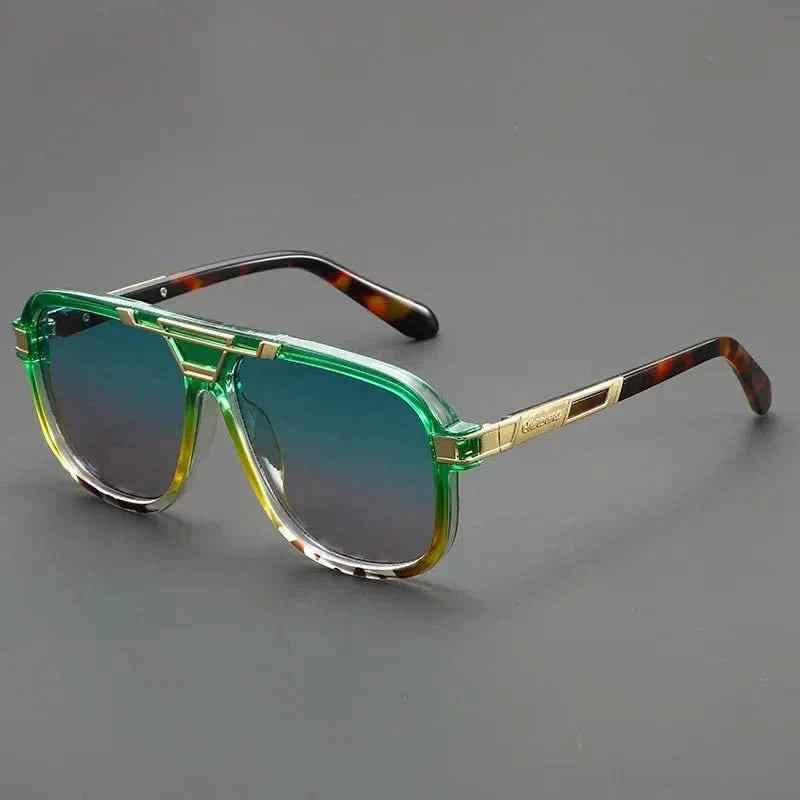 Sahara Gold™ | Smoked Gradient Square Sunglasses | UV400 Gold