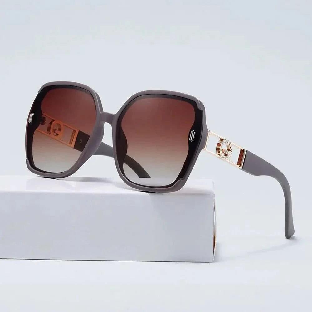 Giovanna Crystal™ | Crystal Gold Oversized Sunglasses | UV400