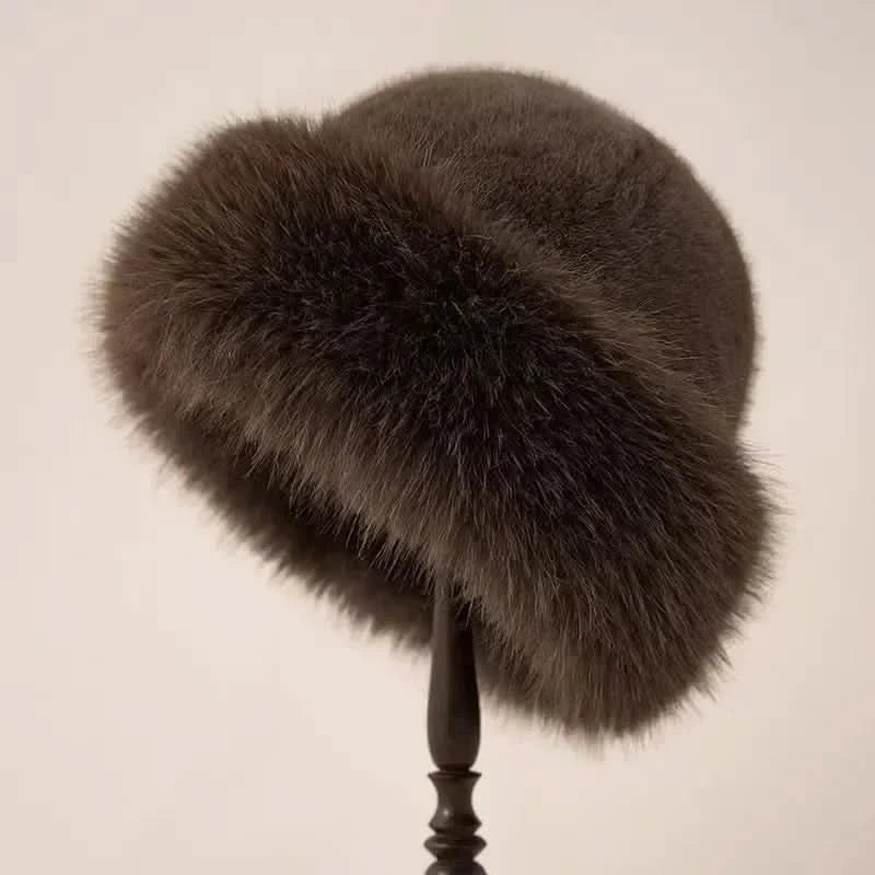 Sarah | Gorro de invierno elegante con pelo