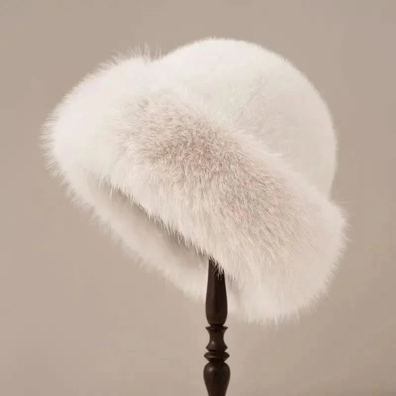Sarah | Gorro de invierno elegante con pelo