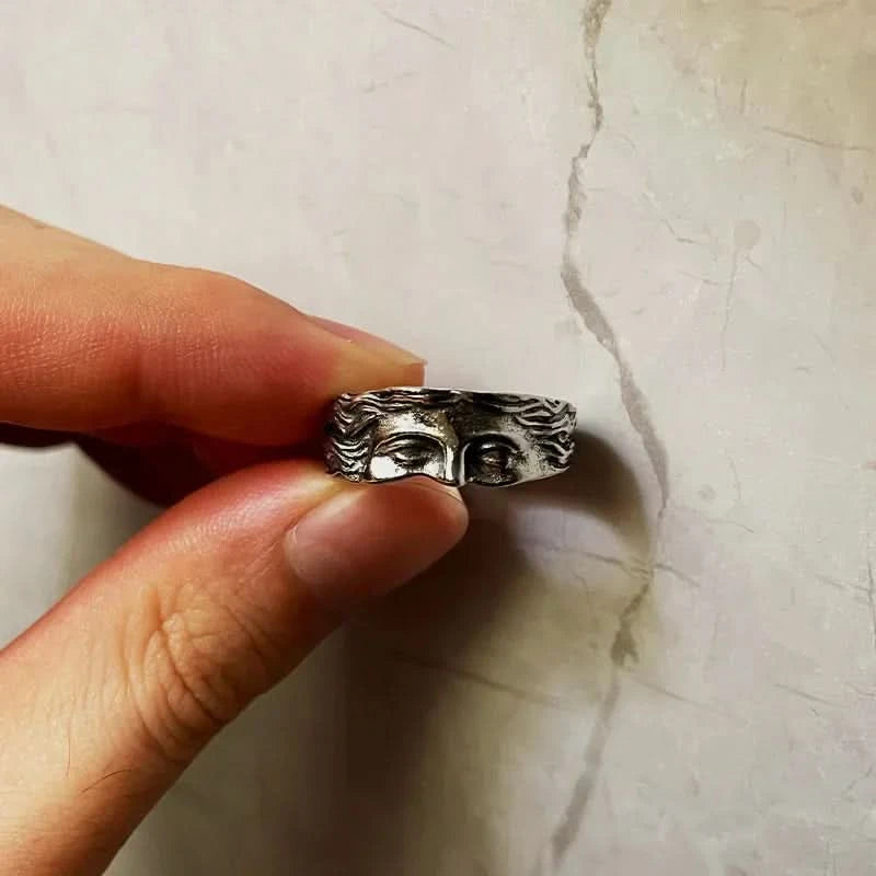 Aphrodite’s Relic Ring