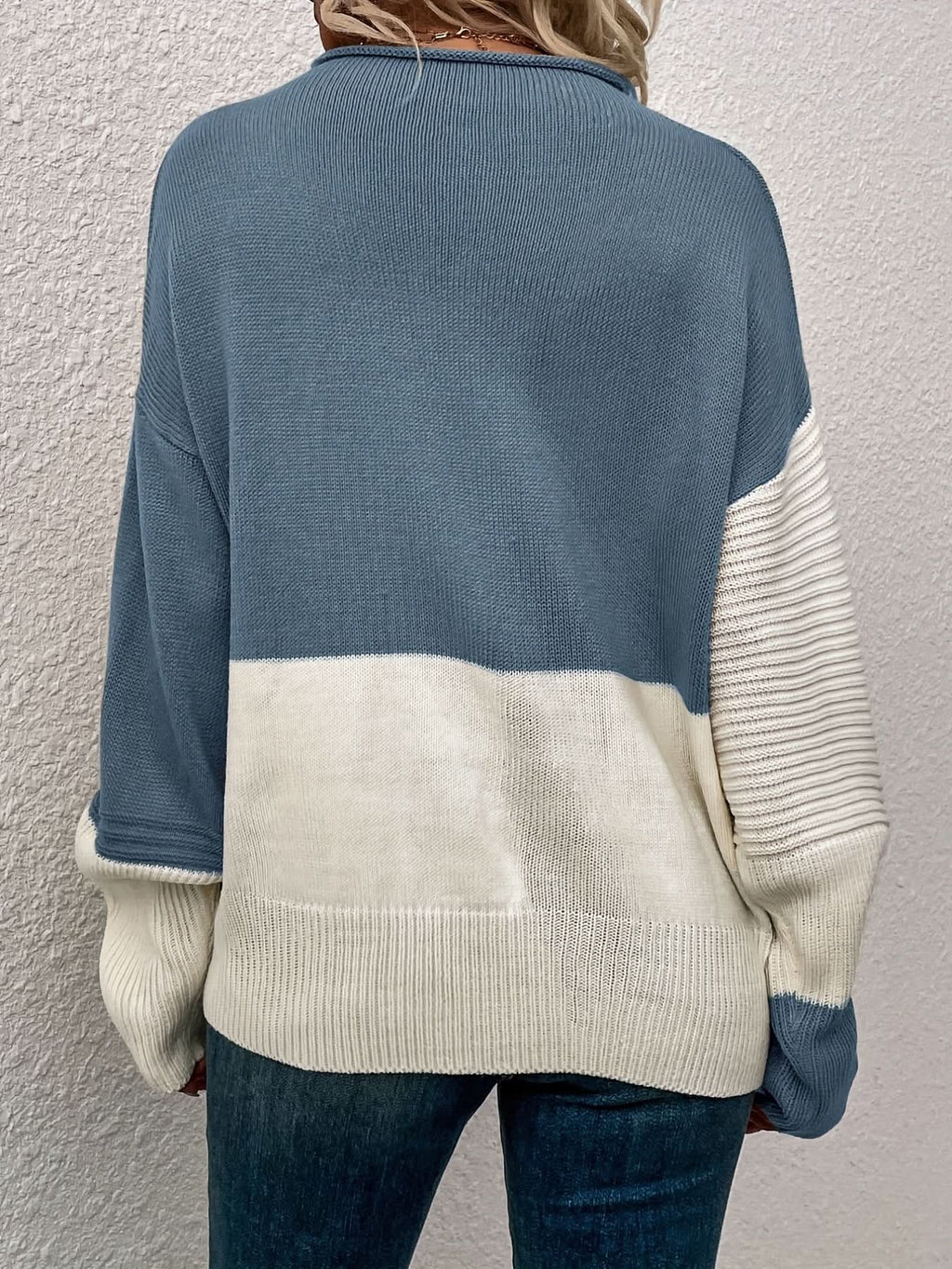 Talia | Sudadera con hombros caídos elegante bicolor