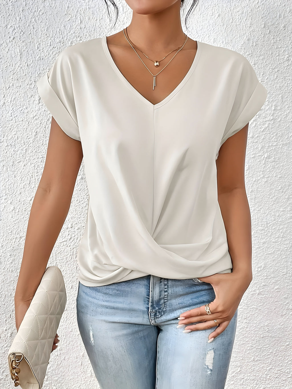 Kathrina | Top con cuello de pico y nudo delantero