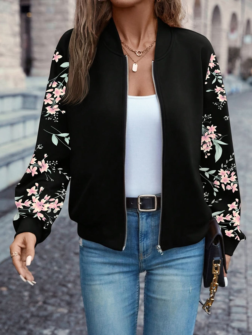 Harper | Chaqueta con Cremallera y Mangas Florales