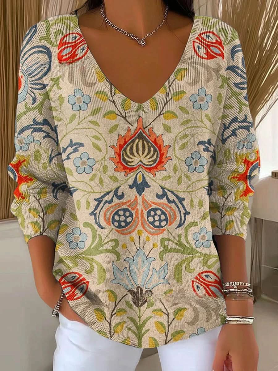 MARGAUX | Elegant Patterned V-Neck Sweater