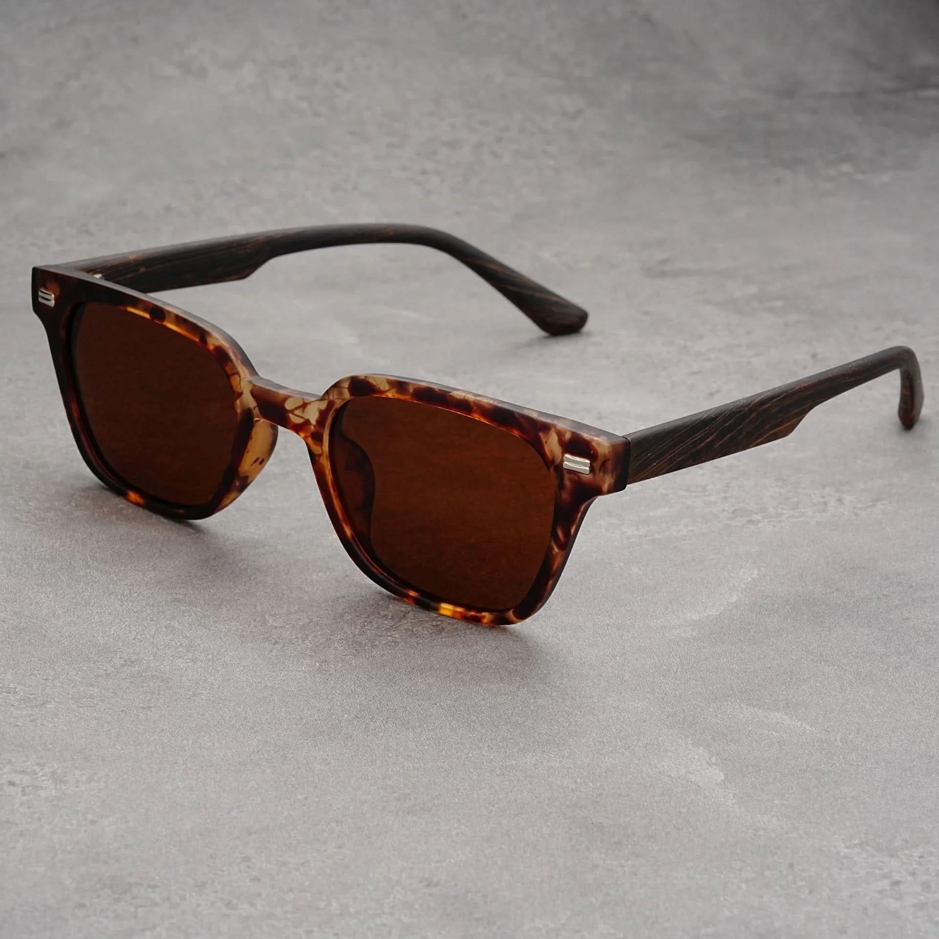 Jaxon, stores en bois