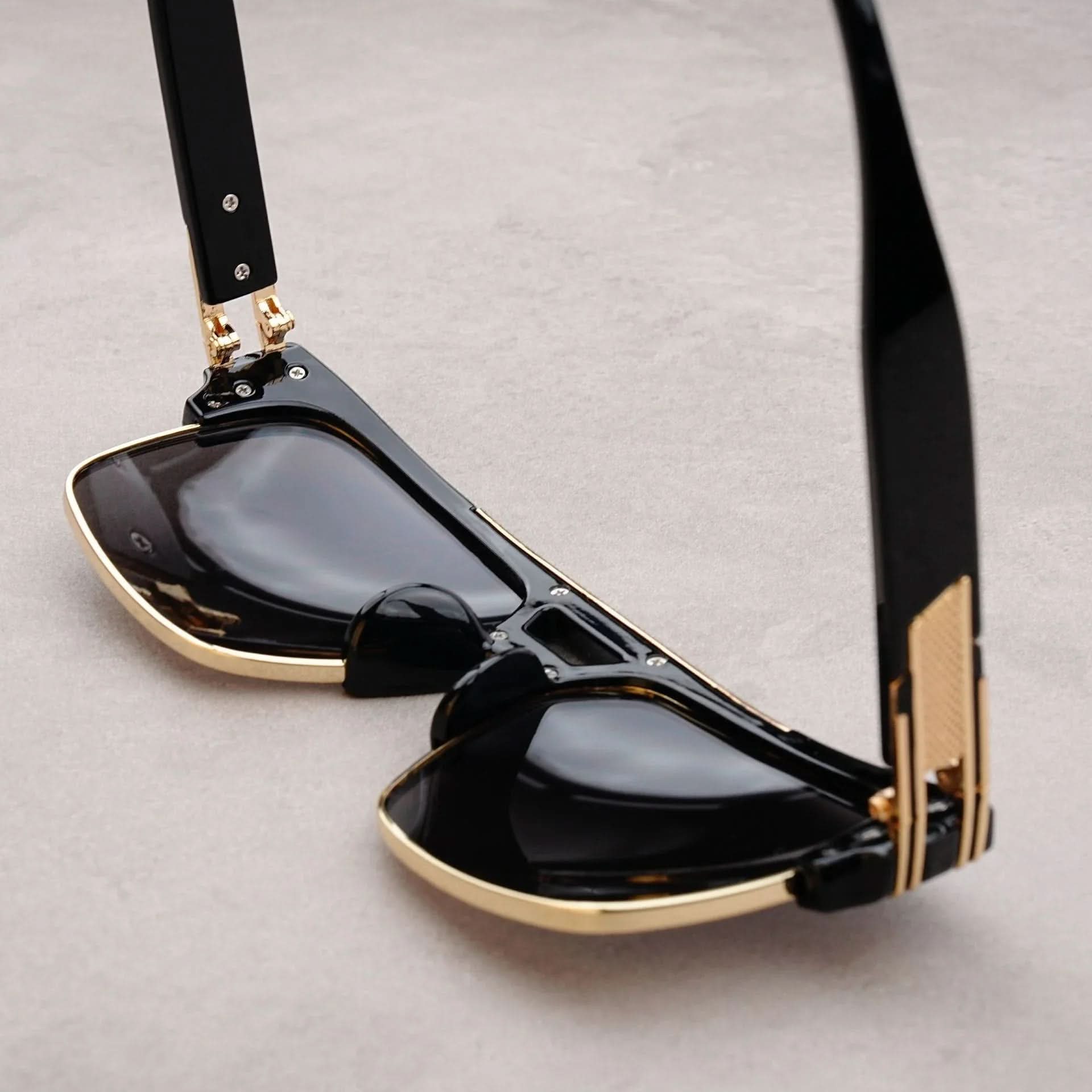 Vanta Flat™ | Flat-Top Gold Brow Bar Sunglasses | UV380