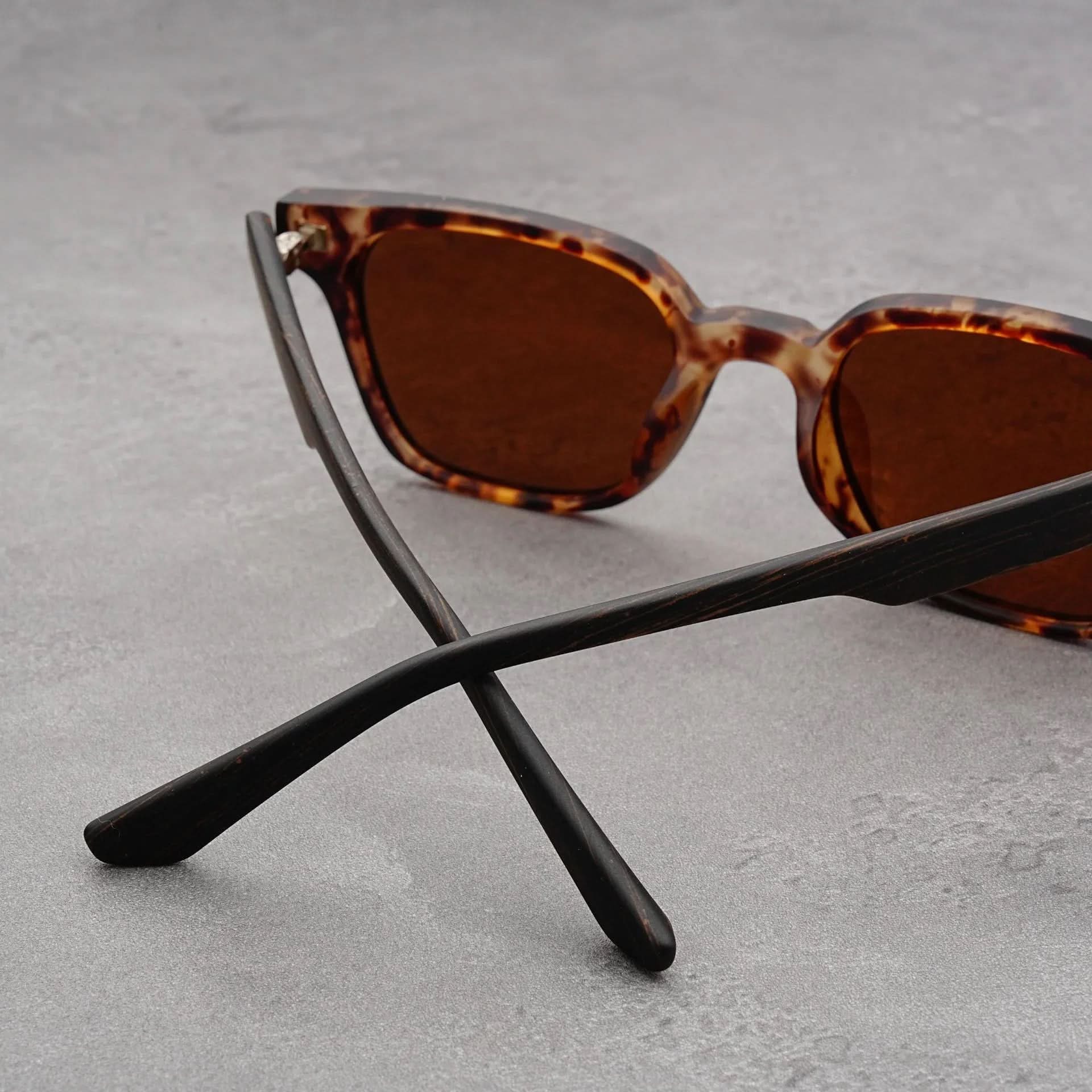 Jaxon, stores en bois