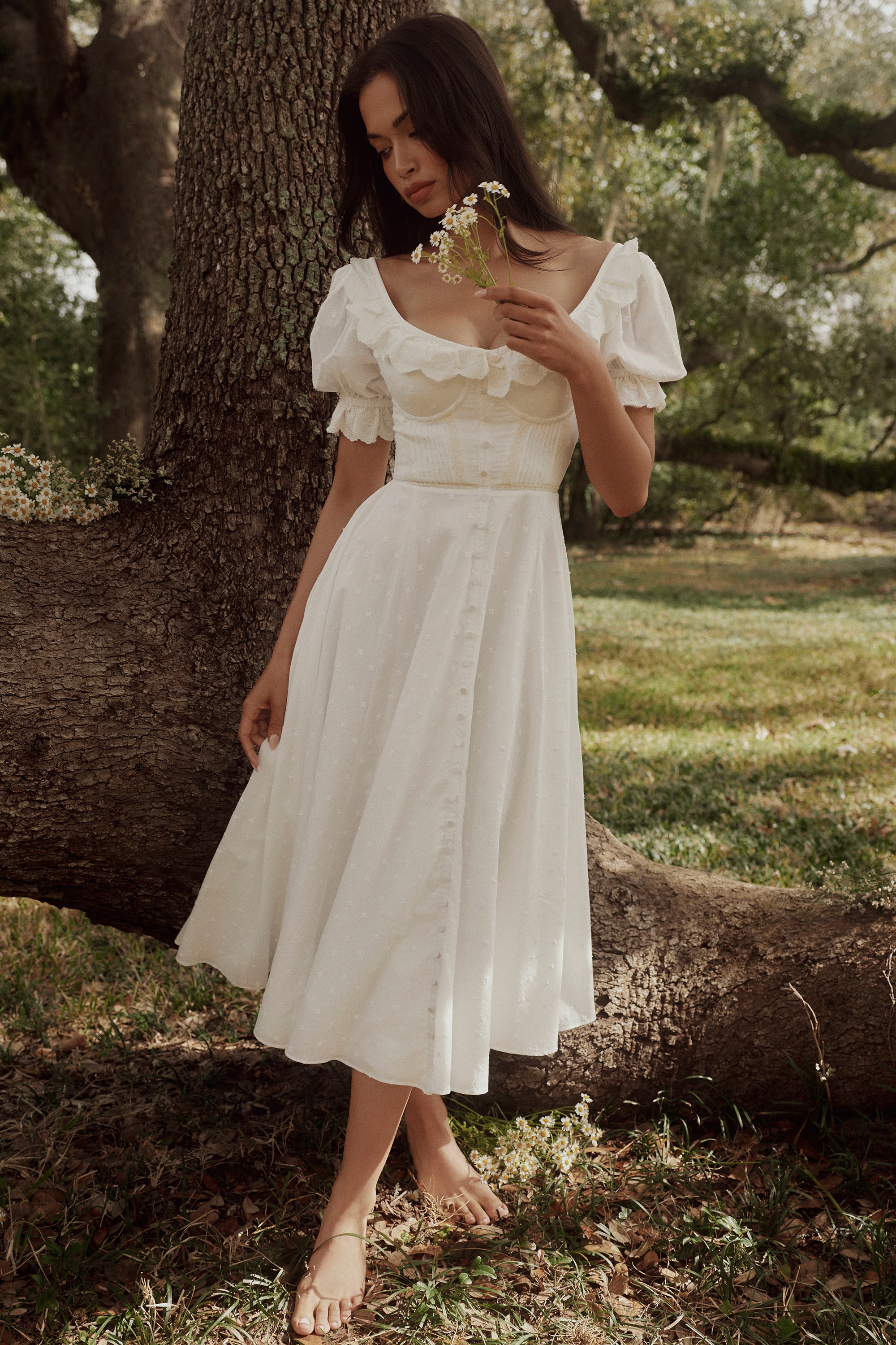 Bella™ | White Broderie Anglaise Midi Dress